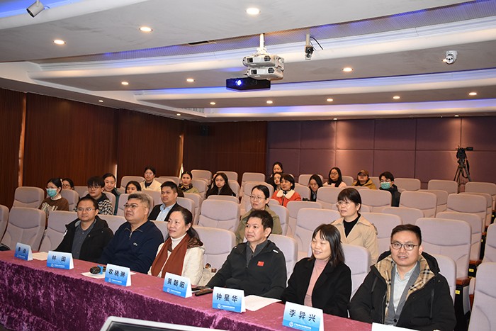 口腔全科新技术联合应用学习班在公司成功举办 第 1 张