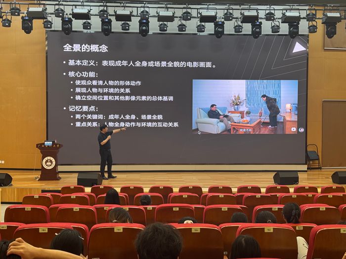 20260604邝海用图片解释全景拍摄_副本.jpg 20260604邝海用图片解释全景拍摄_副本.jpg