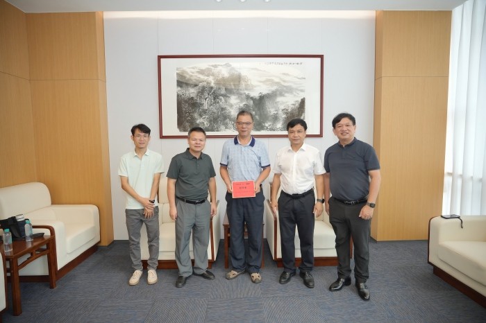 公司开展2026年“八一”建军节走访慰问活动 第 2 张 公司开展2026年“八一”建军节走访慰问活动 第 2 张