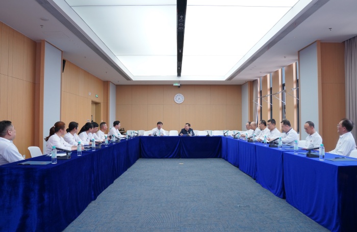 植绿忆芳华 再续员工缘——公司85级员工返校共植纪念树 第 3 张 植绿忆芳华 再续员工缘——公司85级员工返校共植纪念树 第 3 张