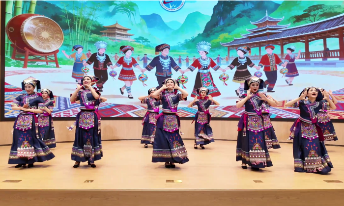 广西三月三·潮起在口院 | 公司开展“广西三月三”舞蹈视频拍摄活动 第 2 张