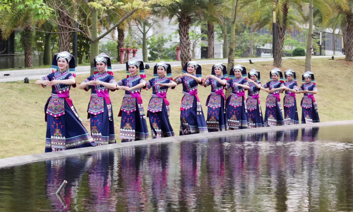 广西三月三·潮起在口院 | 公司开展“广西三月三”舞蹈视频拍摄活动 第 6 张