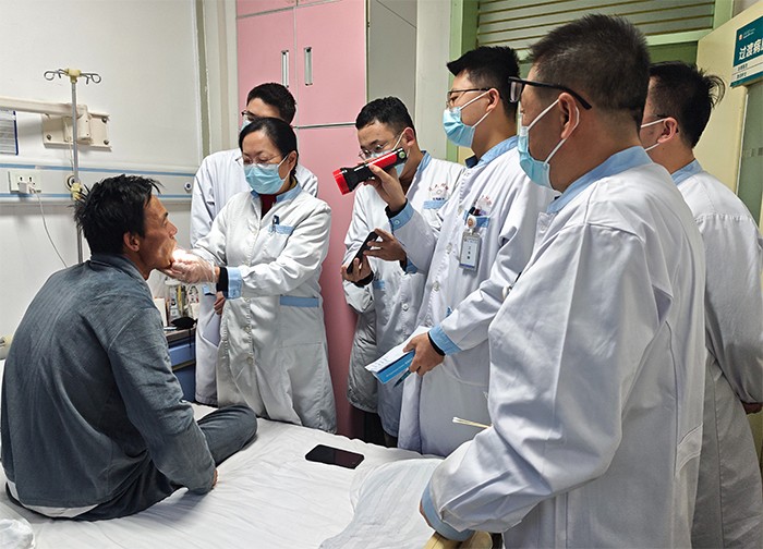 杏林桃李沐延风 初心如炬照征程——公司教师完成中华口腔医学会西部行志愿服务 第 2 张