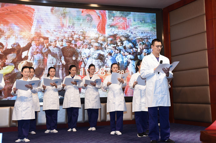 【喜迎二十大】公司成功举办“喜迎二十大·医心颂清廉”诵读比赛 第 11 张